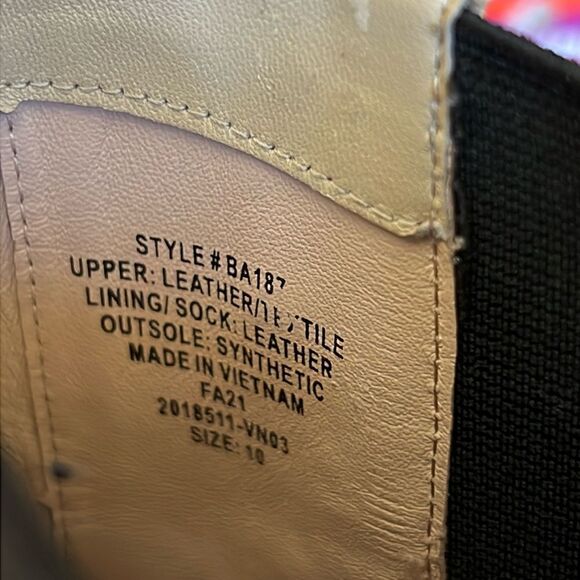 J Crew Gwen lug sole Chelsea boots - Picture 8 of 8